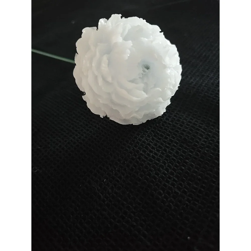 Resin White  Flower Decoration Gift‎ Stem.   579